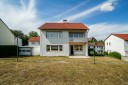 Einfamilienhaus für handwerklich Begabte mit Garage für Wohnmobil in Nackenheim (Erbpachtareal)