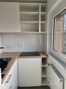 *Frisch renoviertes Single Appartement mit EBK und Balkon*