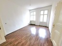 Attraktive 3 - Zimmerwohnung in zentraler Lage - 2 Balkone - Wannenbad - Einbaukche -