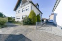 Kreuzau: vermietete Doppelhaushälfte mit vielen Nutzungsmöglichkeiten