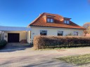 Markantes Einfamilienhaus: Wintergarten - Kamin - Sauna - Vollkeller - Garage - Nebengebude....