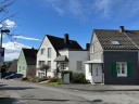 Schnes Einfamilienhaus mit Nebengebude + 2 Garagen in Solingen-Hhscheid