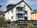 Hochwertig sanierte 4 ZKB-Wohnung mit Südbalkon und großer Terrasse!