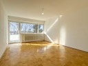 Sopart Immobilien - Modernisierte 2,5-Zimmer-Wohnung - sehr gute Lage in Germering-Unterpfaffenhofen
