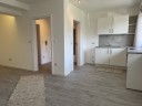 AS-Immobilien.com +++ feines 1,5 Zimmer Apartment mit Einbaukche und Terrasse - neu renoviert! +++