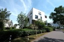 Verkauft: Bezugsfreier Wohntraum: Großzügiges 2-Zimmer-Appartement mit Privatgarten in Dahlem