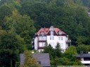 !!!VERMIETET!!! Wohnen in außergewöhnlicher Villa mit unverbaubarem Blick über Schwäbisch Gmünd. 2 Carports. !!!VERMIETET!!!