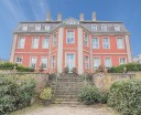Historischer Luxus: Beletage im Herrenhaus von Schloss Rsberg 
in Bornheim