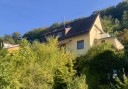 GLOBAL INVEST SINSHEIM | 5 Prozent Mietrendiete! 
3-Familienhaus in toller Lage von Ziegelhausen mit unverbaubarem Blick ins Peterstal