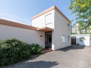 Kranichstein: Großzügiges Split-Level-Haus in moderner Bauform