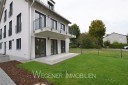Neubau - Hochwertige 4-Zi.-Wohnung OG / DG mit Balkon + Gartenanteil plus 2 Bäder (Haus-im-Haus-Konzept) in Ottenhofen!