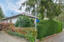 Freistehender Einfamilienhaus-Bungalow mit Garage in Laudenbach